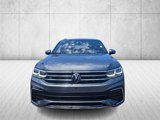 Used 2024 Volkswagen Tiguan SEL R-Line image 2