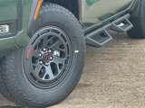 New 2025 Nissan Frontier PRO-4X image 3