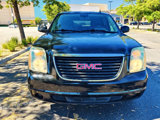 Used 2011 GMC Yukon XL SLE image 2