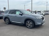 New 2025 Nissan Pathfinder Platinum image 3