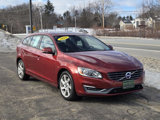 Used 2015 Volvo V60 T5 image 2