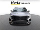 Used 2024 Volkswagen Atlas Cross Sport SE image 5