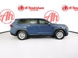Used 2024 Toyota Grand Highlander XLE image 2