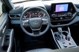 Used 2024 Toyota Highlander XSE image 5