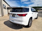 Used 2023 Chevrolet Traverse Premier image 6