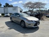 Used 2017 Lexus ES 300h w/ Navigation System Package image 3