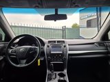 Used 2017 Toyota Camry SE image 5