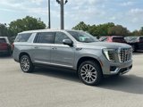 New 2025 GMC Yukon XL Denali w/ Denali Reserve Package image 4