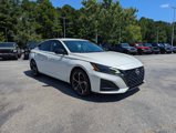 Used 2023 Nissan Altima 2.5 SR image 3