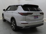 New 2025 Mitsubishi Outlander SE image 5