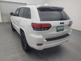 Used 2022 Jeep Grand Cherokee Laredo X image 3