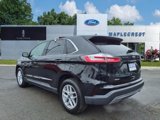 Certified 2022 Ford Edge SEL w/ Convenience Package image 3