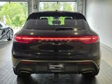 Used 2024 Porsche Macan image 4