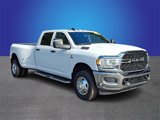 Used 2024 RAM 3500 Tradesman w/ Chrome Appearance Group image 3