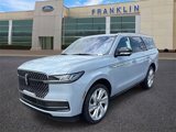 New 2025 Lincoln Navigator Reserve image 3