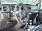 Used 2023 Jeep Gladiator Sport image 2