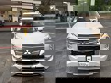 New 2025 Mitsubishi Outlander SE image 3