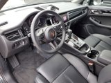 Used 2025 Porsche Macan image 4