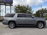 Used 2020 Chevrolet Suburban Premier w/ Premier 6.2L Value Package image 4