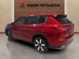 New 2025 Mitsubishi Outlander SEL image 3