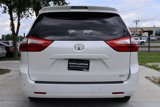 Used 2017 Toyota Sienna XLE image 4