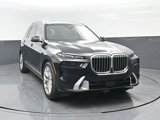 Used 2025 BMW X7 xDrive40i w/ Premium Package image 2