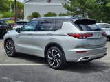 Used 2023 Mitsubishi Outlander SEL image 3