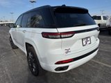 Used 2025 Jeep Grand Cherokee Summit image 3