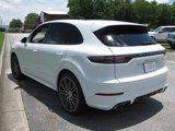 Used 2021 Porsche Cayenne Turbo S image 5