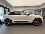 Certified 2024 Porsche Macan image 2