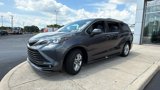 New 2025 Toyota Sienna XLE image 3