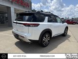 New 2025 Nissan Pathfinder Platinum image 3
