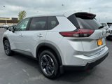 Used 2025 Nissan Rogue SV image 5