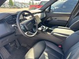 Used 2025 Land Rover Range Rover Sport SE image 2