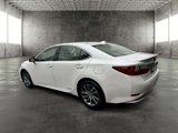 Used 2018 Lexus ES 300h image 3