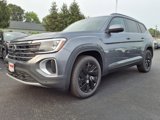 New 2025 Volkswagen Atlas SE image 2