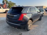 Used 2017 Cadillac XT5 Luxury image 3