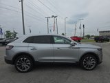 Used 2022 Lincoln Nautilus Reserve image 3