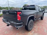 Used 2025 Chevrolet Silverado 2500 ZR2 w/ Technology Package image 5