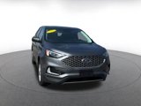 Used 2024 Ford Edge SEL image 3