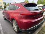 Used 2023 Toyota Venza XLE image 6