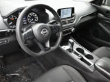 Used 2023 Nissan Altima 2.5 S image 4