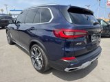 Used 2020 BMW X5 xDrive40i w/ Luxury Seating Package image 3