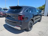 New 2025 Kia Sorento S image 3