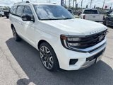New 2025 Ford Expedition Platinum image 3