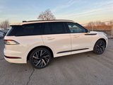 New 2025 Lincoln Aviator Black Label w/ Jet Appearance Package image 3