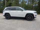 New 2025 Jeep Grand Cherokee Laredo image 2