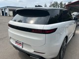 Used 2025 Land Rover Range Rover Sport Dynamic SE image 3