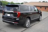 New 2025 GMC Yukon XL Denali w/ Denali Reserve Package image 3