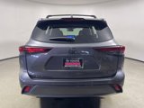 New 2025 Toyota Highlander Limited image 4